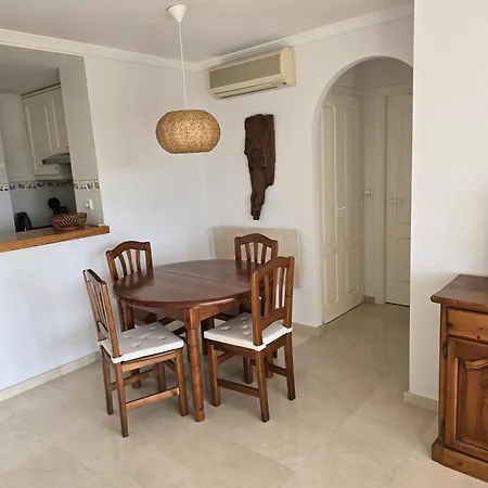 2 Personas Aldebaran Apartment